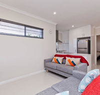 Woodlands - Home with a View - Accommodation Daintree
