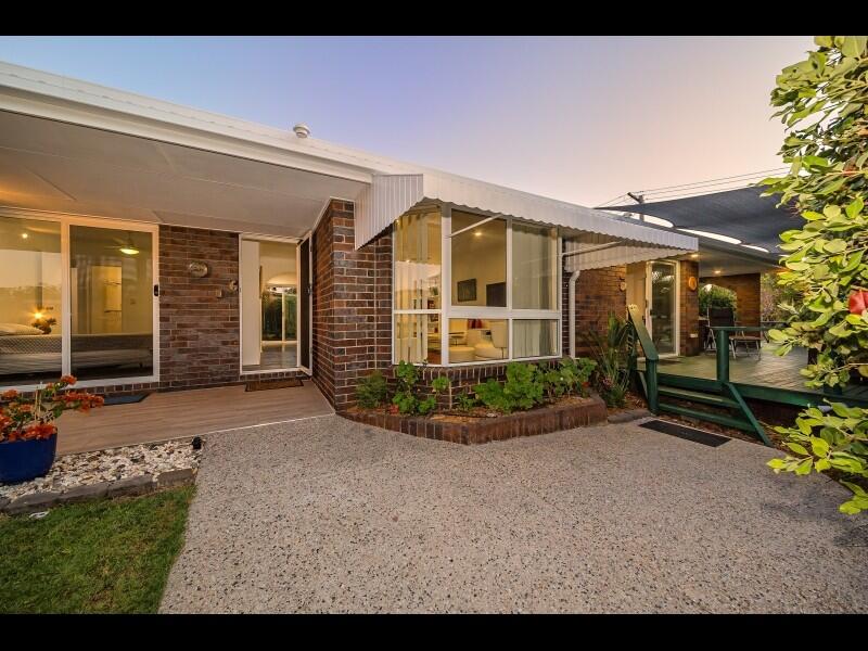 Enoggera QLD Accommodation Daintree