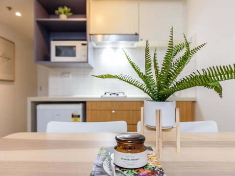 WOW Apartment On Flinders - Accommodation Daintree 2