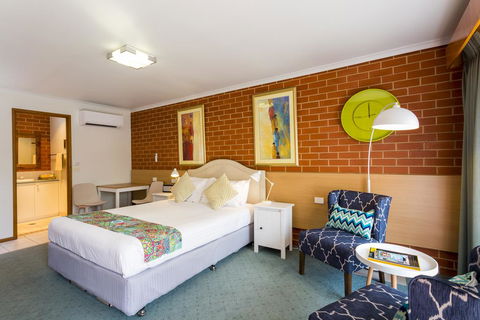 Yackandandah Motor Inn - Accommodation Daintree 0