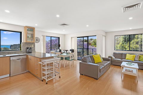 Yacaaba Terrace, Unit 9, 3 Yacaaba Street - Accommodation Daintree 1