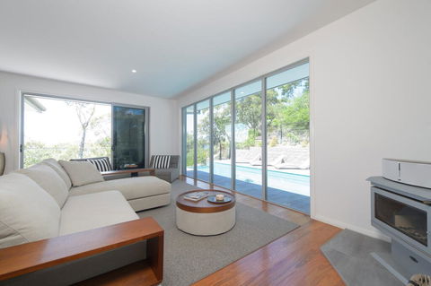 YARINGA - Retreat Style Accomodation With Swimming Pool - Accommodation Daintree 0
