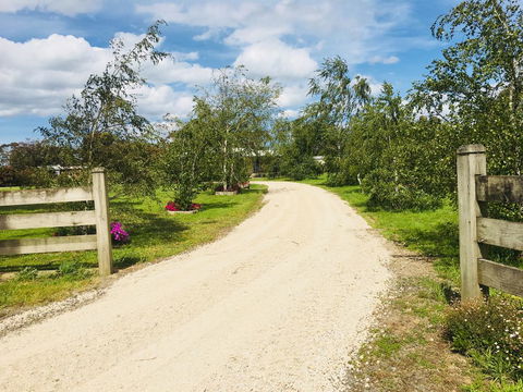 Yarragon 4 Bedroom House In Gippsland - Accommodation Daintree 0