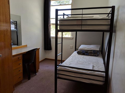 Young Budget Accommodation - Accommodation Daintree 2