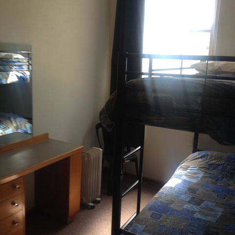 Young Budget Accommodation - Accommodation Daintree 3