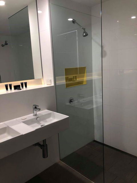 Young Federation Motor Inn - Accommodation Daintree 3