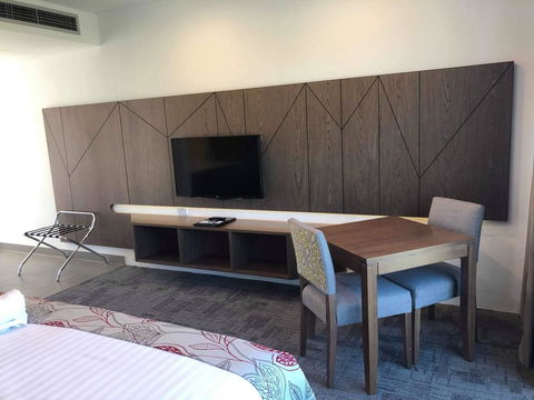 Young Federation Motor Inn - Accommodation Daintree 2