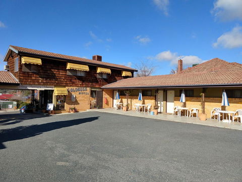 Young Goldrush Motel - Accommodation Daintree 1