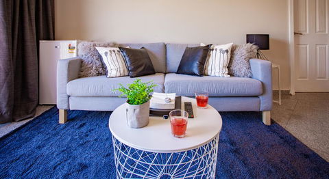 Your Home Here In Sydney - Accommodation Daintree 2