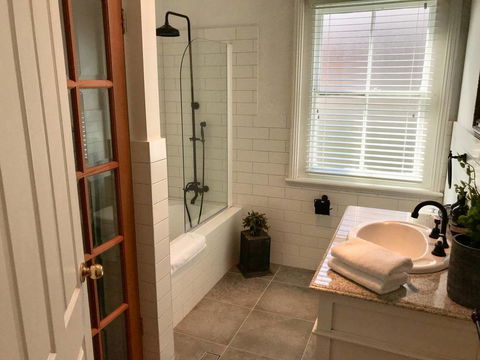 YSG The Edward Townhouse 153 - Walk To Town - Accommodation Daintree 2