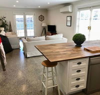 YSG The Edward Townhouse 153 - Walk To Town - Accommodation Daintree