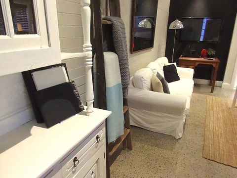 YSG The Edward Townhouse 157 - Steps To Town - Accommodation Daintree 2