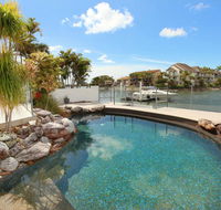 Yulunga 20 - 4 BDRM Canal Home with Pool - Accommodation Daintree