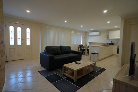 Zig Zag Motel - Accommodation Daintree 1