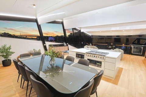 All Seasons Houseboats - Accommodation Daintree 3