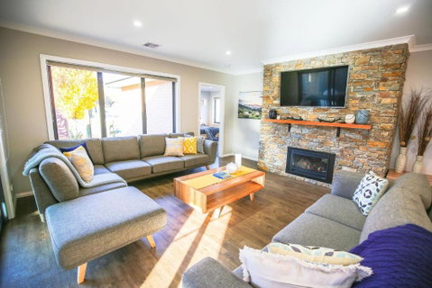 Amaroo - Accommodation Daintree 0