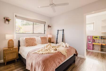 An Idyllic Boho Style Retreat High-end Kitchenware - Accommodation Daintree 2