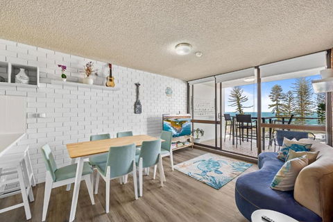 Avalon On Alex Beach 2 Bedroom Apartment - Accommodation Daintree 0
