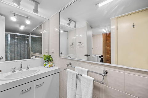 Avalon On Alex Beach 2 Bedroom Apartment - Accommodation Daintree 3