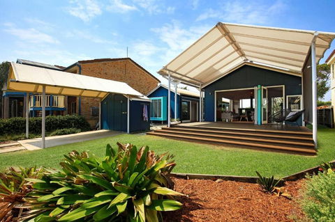 Ayana - Pet Friendly - Directly Opposite Beach - Fireplace - Accommodation Daintree 2
