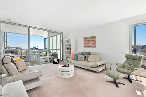 Azure Bliss Luxe With Water Views Walk To Beach - Accommodation Daintree 3