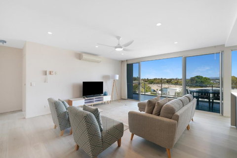 Azzura Greens Resort - Accommodation Daintree 3