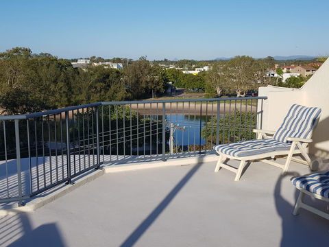 Excellsior Apartments - Accommodation Daintree 13