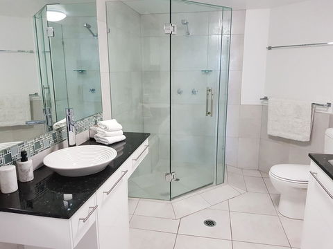 Excellsior Apartments - Accommodation Daintree 5