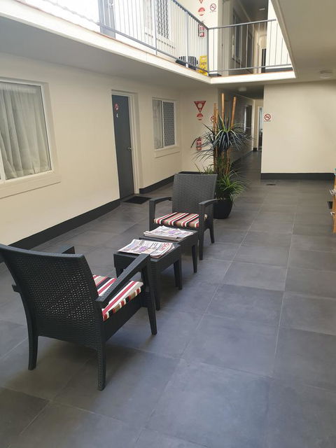 Southport Motel & Apartments - Accommodation Daintree 7
