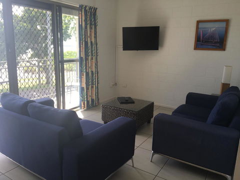 Whitsunday Waterfront Apartments - Accommodation Daintree 22