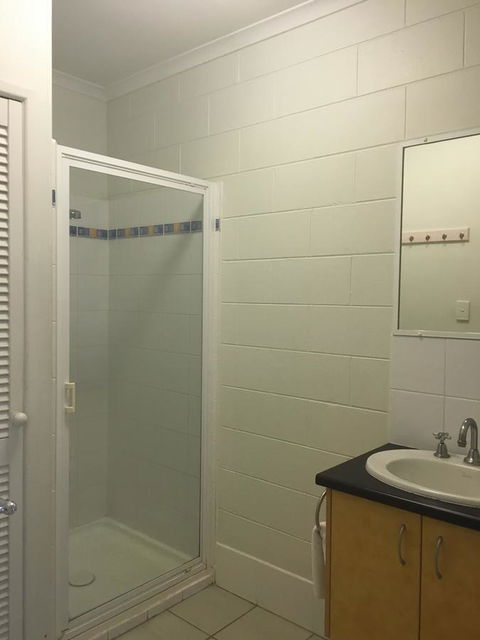 Whitsunday Waterfront Apartments - Accommodation Daintree 26