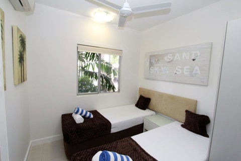 Beachside Apartment 5 - Accommodation Daintree 15