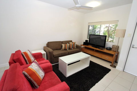 Beachside Apartment 5 - Accommodation Daintree 4