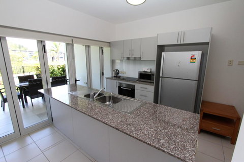 Beachside Apartment 5 - Accommodation Daintree 12