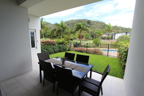 Beachside Apartment 5 - Accommodation Daintree 14