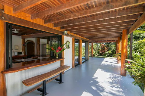 Daintree Manor B&B - Accommodation Daintree 5
