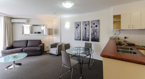 West End Central Apartments - Accommodation Daintree 21