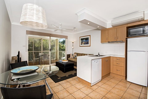 Port Douglas Apartments - Adults Only Oasis - Accommodation Daintree 37