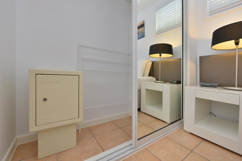 Port Douglas Apartments - Adults Only Oasis - Accommodation Daintree 13