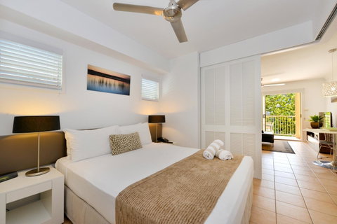 Port Douglas Apartments - Adults Only Oasis - Accommodation Daintree 31