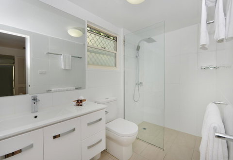 Port Douglas Apartments - Adults Only Oasis - Accommodation Daintree 32