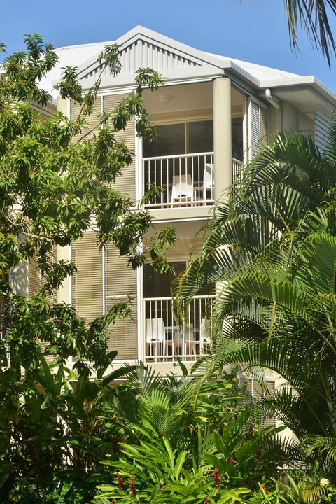 Port Douglas Apartments - Adults Only Oasis - Accommodation Daintree 25