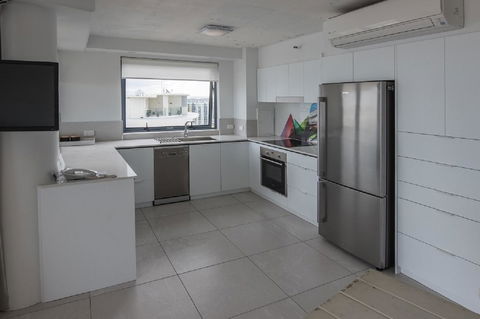 Centrepoint Apartments Caloundra - Accommodation Daintree 11