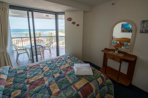 Centrepoint Apartments Caloundra - Accommodation Daintree 36