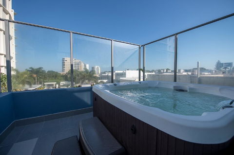Centrepoint Apartments Caloundra - Accommodation Daintree 3