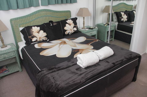 Coolum Dreams B&B - Accommodation Daintree 6