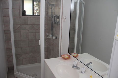 Coolum Dreams B&B - Accommodation Daintree 3