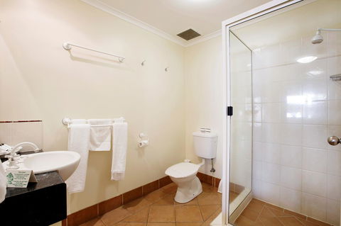Glenmore Tavern - Accommodation Daintree 14