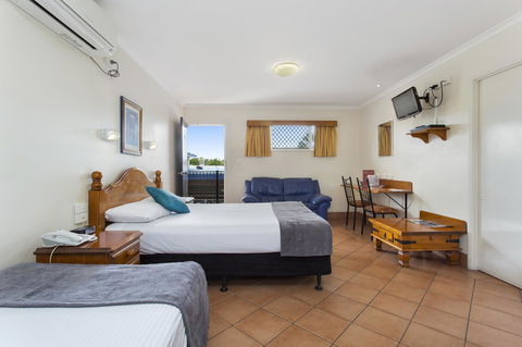 Glenmore Tavern - Accommodation Daintree 12