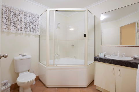 Glenmore Tavern - Accommodation Daintree 13
